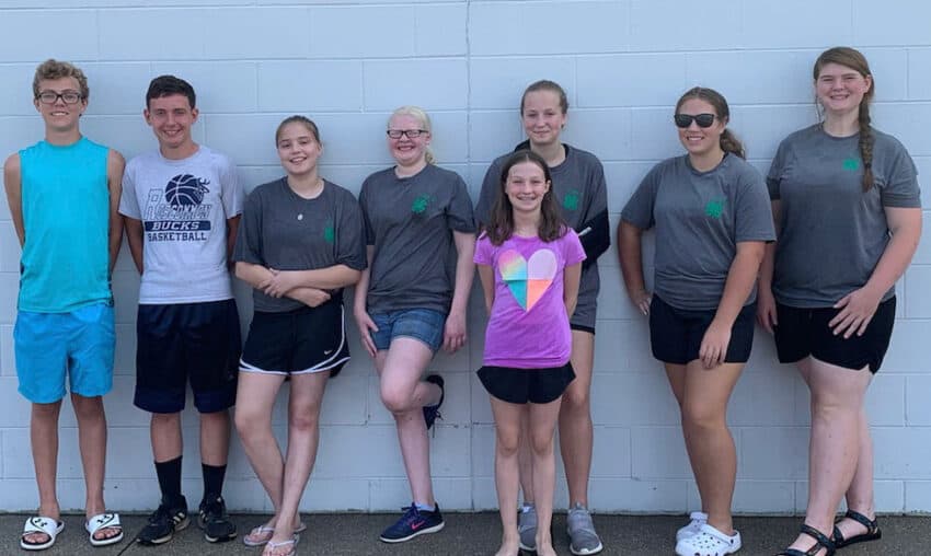 4-H Group car wash