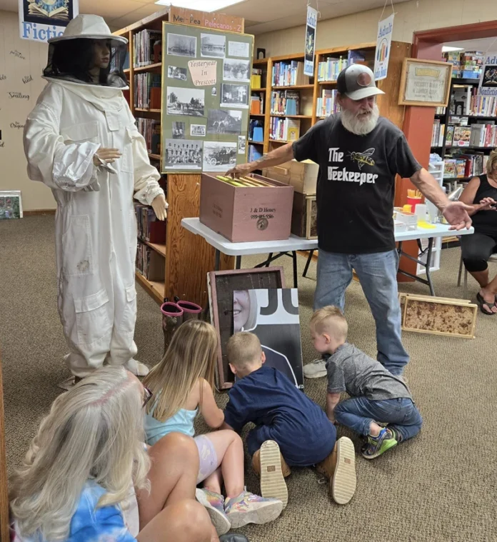 bee week Bee Week