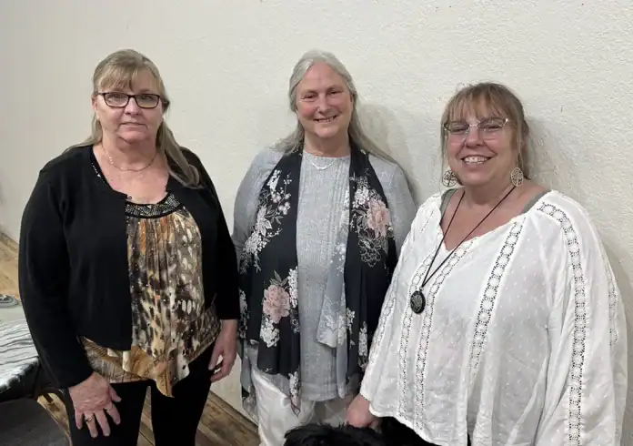 riverhouse 1 Attending “What would you do” at the Artisan Village were (l-r) Debbie Colton, Barbara JoHan and Carla Ott.