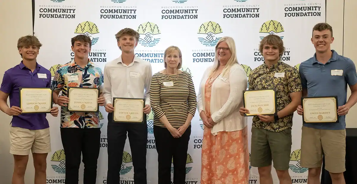 Roscommon Rotary Scholarship Pictured L to R– Landon Mann, Joshua Mayes, Sawyer Griffis, Roscommon Rotary Foundation Chair Jackie Bertsch, Roscommon Rotary Past President Cathy Erickson, Jack Patchin, and Owen Barnes.