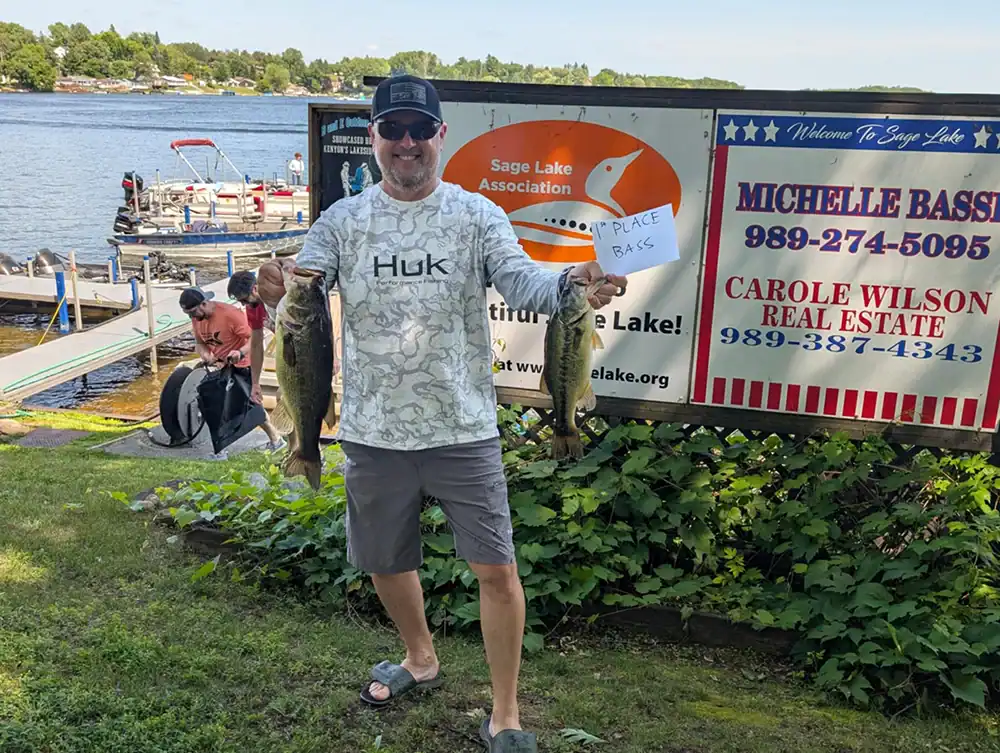 Randy Hodge won the prize for the largest bass with the 19-inch Largemouth.