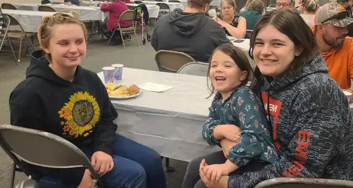 Aubry Stoner, Nova Swartzendruber, and Autumn Lewis enjoying the event.